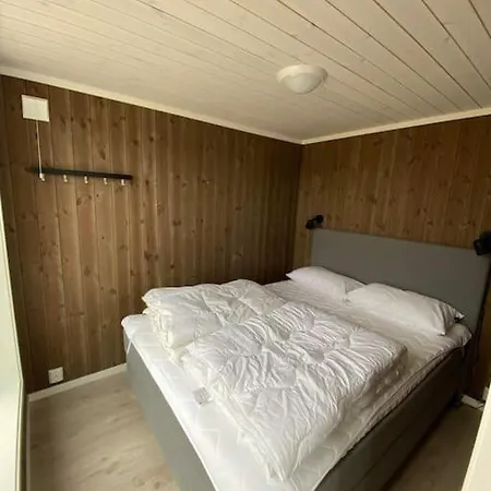 Trivelig Og Nylig Oppfort Med Innendors Peis Holiday home Vradal