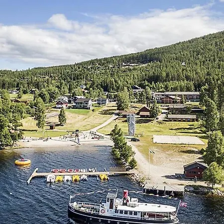 Holiday home Trivelig Og Nylig Oppfort Med Innendors Peis